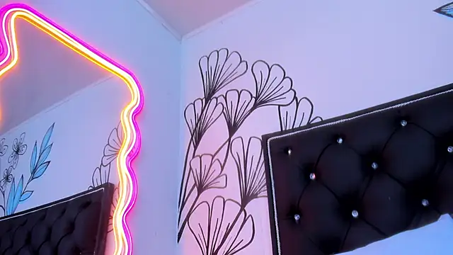 Sweet_Ariadna_ webcam