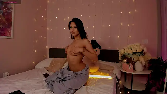 Lillie_Miller webcam