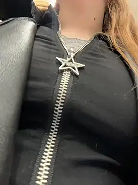 Sunny___Bunny webcam