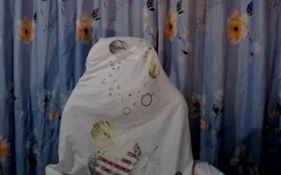 urlover_mae26 webcam