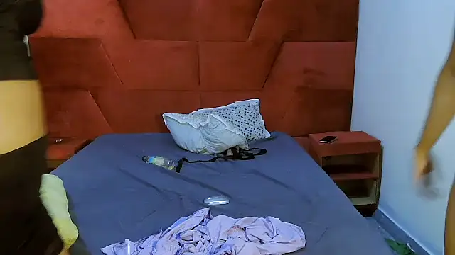 Naughty_Desiree webcam