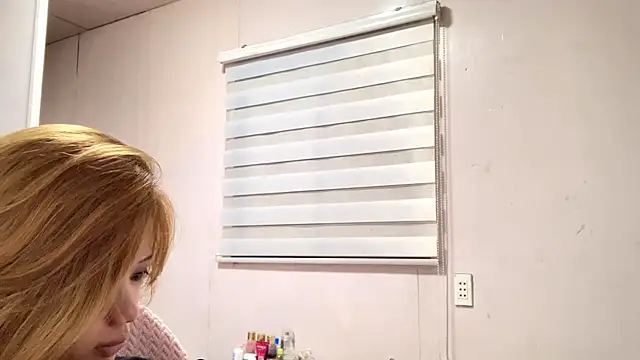 BrandeeBobrowski webcam