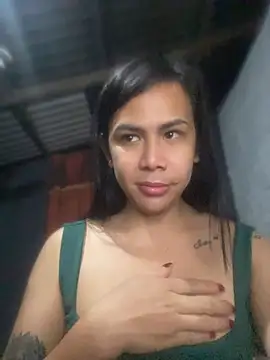 BriannaCruz24 webcam