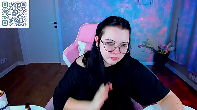 kira_g0ld - Kira_G0ld's free webcam - UK Sex Cams