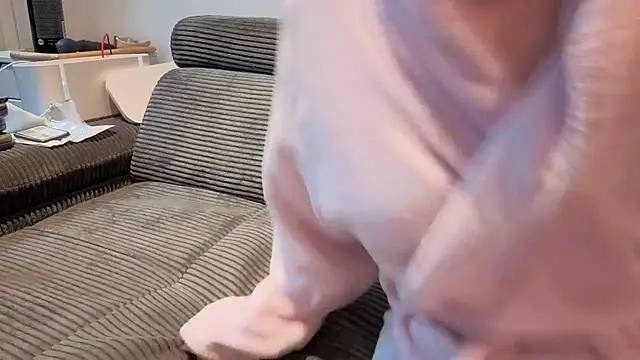 jessebell2003 - Jessebell2003's free webcam - UK Sex Cams