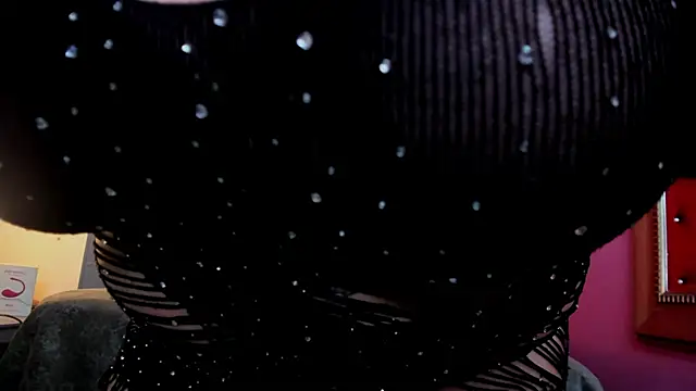 ScarletBigTitties webcam