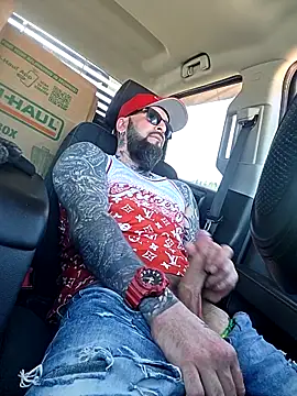 Beardedtattood webcam