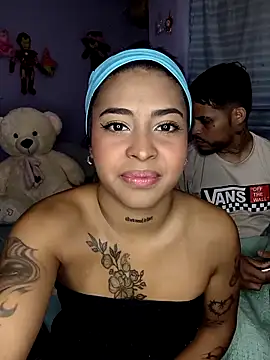 MelissaAndZeuss webcam