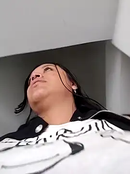 _Mia-Safety_Inspector webcam