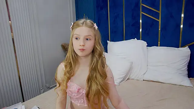 LilianHowards webcam