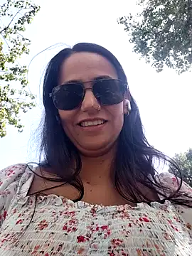 Webcam Model (LoveCandy_666)  is live.Free join now!