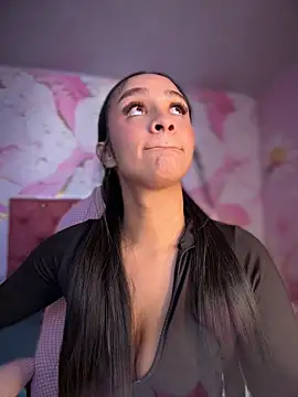 Isabella-Teen webcam