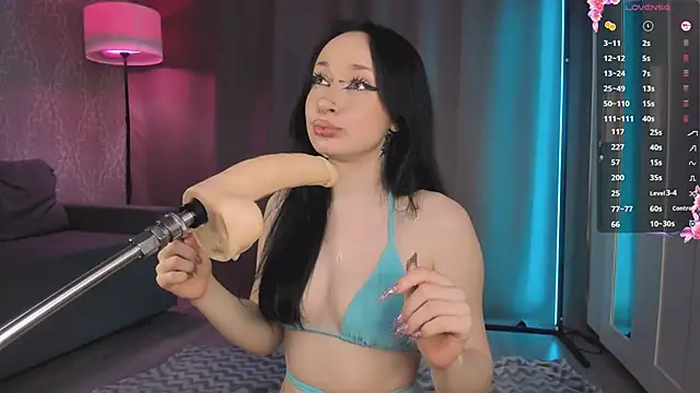 Juicy_Vikki live sex cam