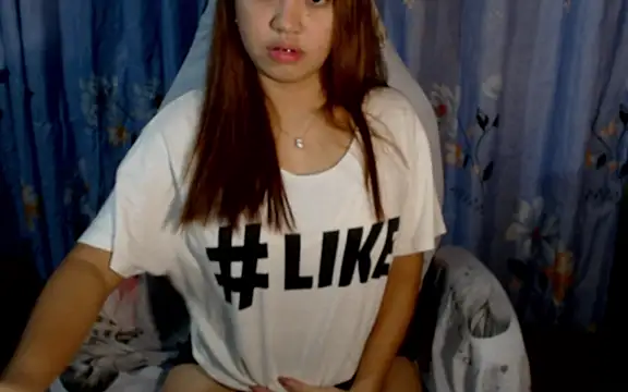 urlover_mae26 live sex cam