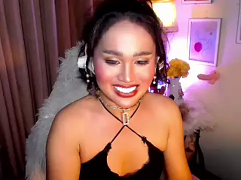 urmidnightcravingsxx webcam