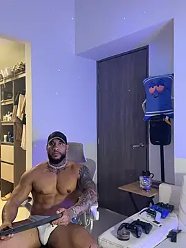 Andrew_Johnnson webcam