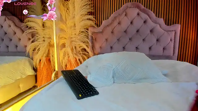 Violett_hott_ webcam