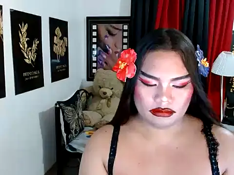 TSbrianaHugeCock webcam