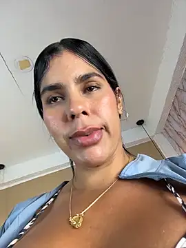 Cleopatra_Fit webcam