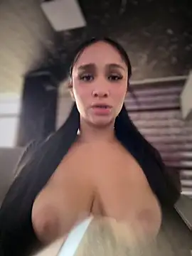 Isabella-Teen webcam