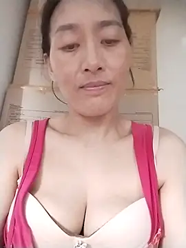 lris-Beauty77 webcam