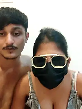 ROMEO_JULIET0022 webcam