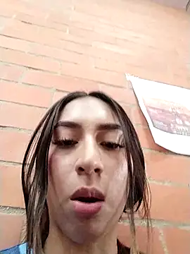 Preview of sexy_sara_outdoorss