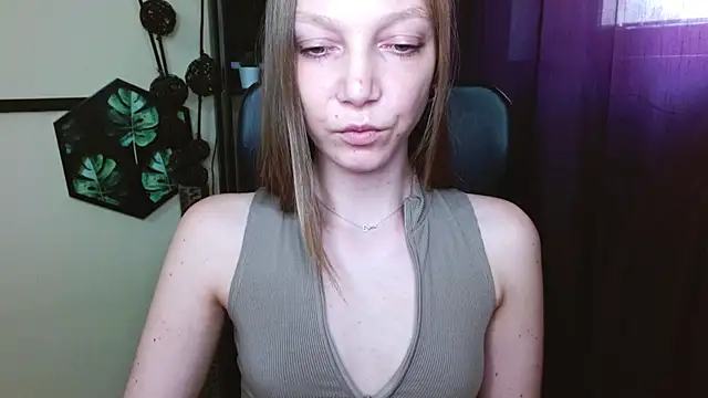 EmillyPlay webcam