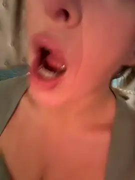 ChristinaSiemone webcam