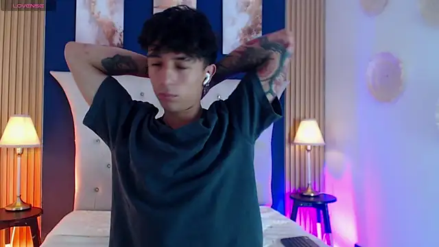 Aiden_Rivers_ webcam