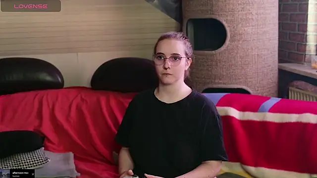 GamerGirl_Eve webcam