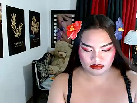 TSbrianaHugeCock webcam