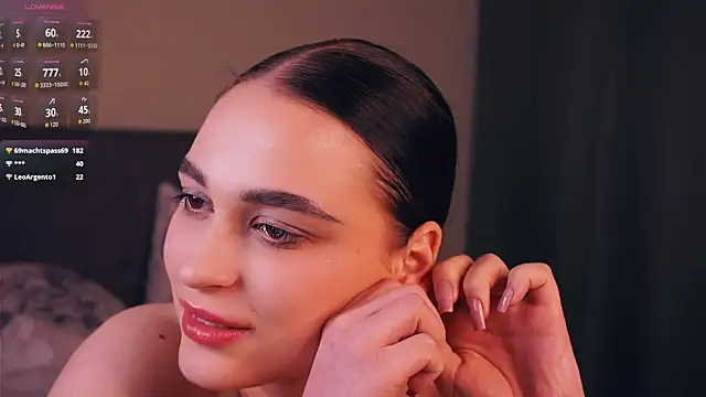 zofiasoshnik - ZofiaSoshnik's free webcam - UK Sex Cams