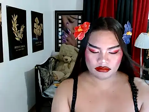 TSbrianaHugeCock webcam