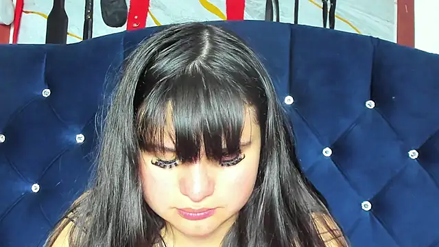 scarlet_brown_hh webcam