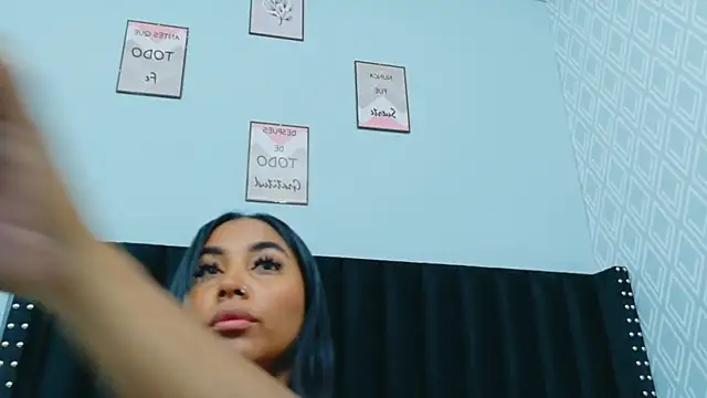 colombiamommy webcam