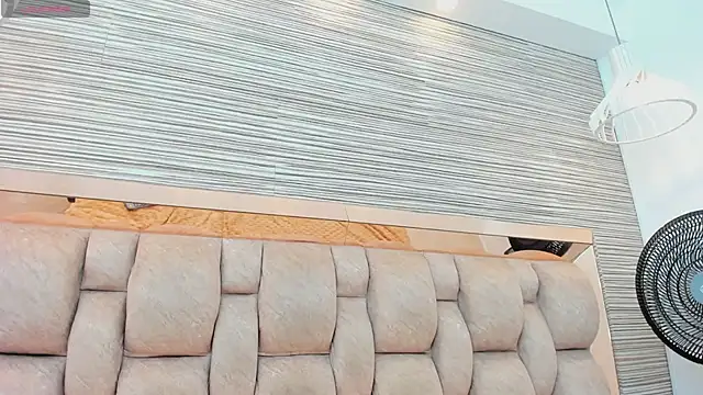 ashanti_shull webcam