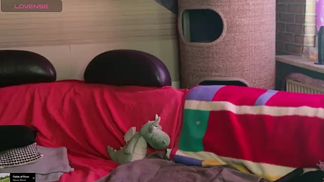 GamerGirl_Eve webcam