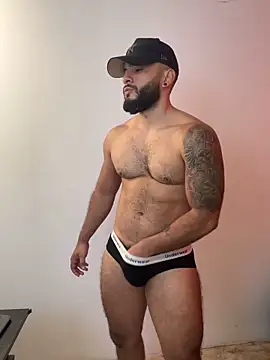 mike_savage3 (M young) - Put oil in my bigchest and hairy body