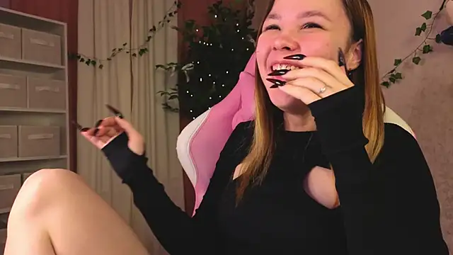 Lori_Bllossom webcam