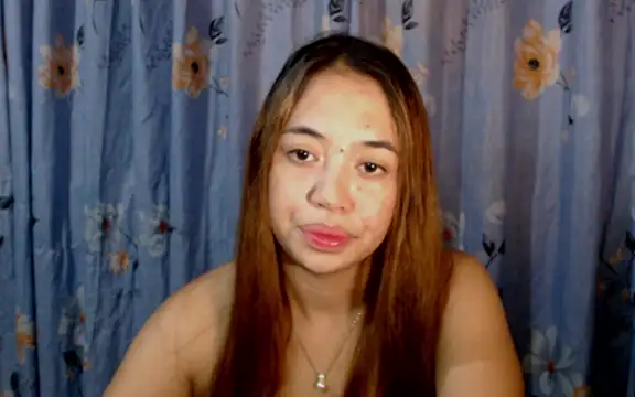urlover_mae26 webcam