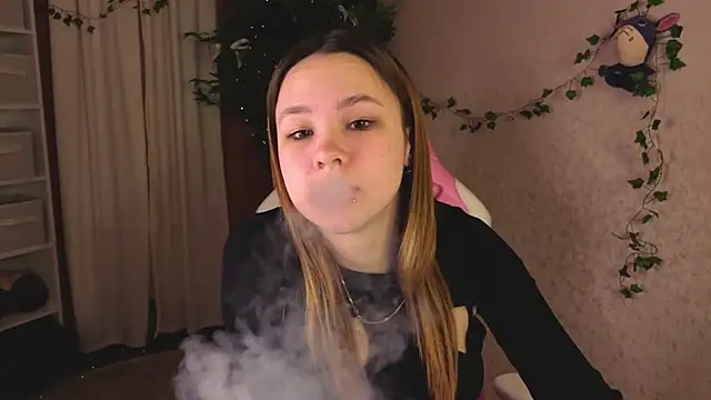 Lori_Bllossom webcam