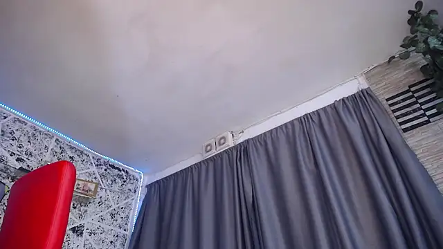 hornytsblonde - Hornytsblonde's free webcam - UK Sex Cams