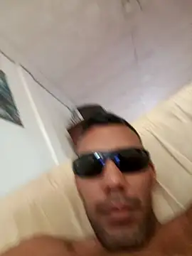 UnreadyChutzpa webcam