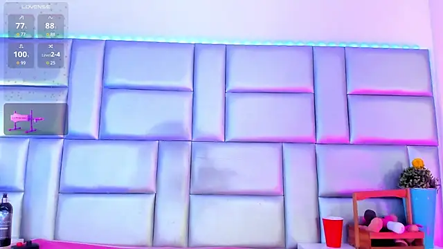 LovelyNickii webcam
