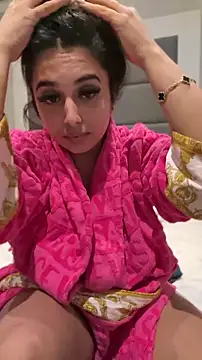 LilMisIndianx webcam