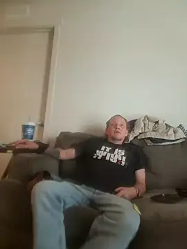 yourMasterisBored webcam