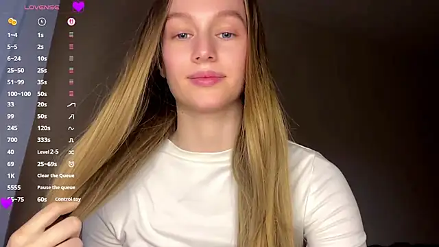 Viktoria_Vibes webcam