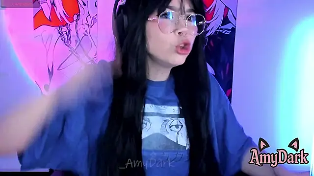 _AmyDark webcam