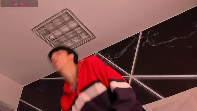 aerumchae (M twink) - naked dance